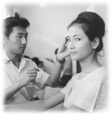 Cheng Pei-pei on a film set doing make-up
