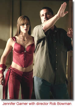 Jennifer Garner with director Rob Bowman