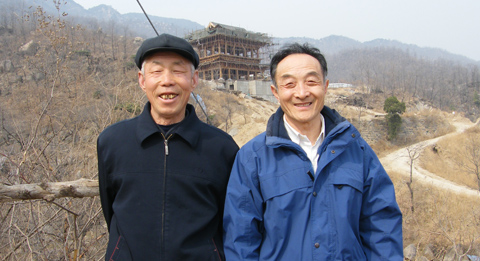 Gao Wenshan and Shaolin Master Shang Baoliang