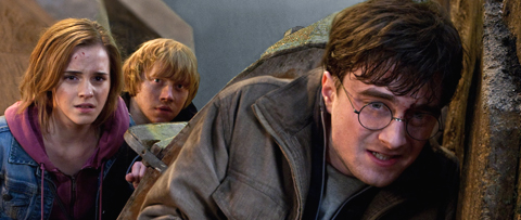 Daniel Radcliff, Emma Watson and Rupert Grint in HARRY POTTER AND THE DEATHLY HALLOWS PART 2